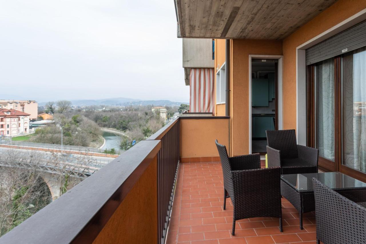 Borgo Roma With Parking - Pet Friendly Lägenhet Verona Exteriör bild